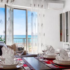 Victoria Seafront - Sea View Private Parking AC & WiFi