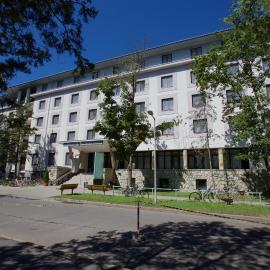 Study K & M Hotel, hotel di Debrecen