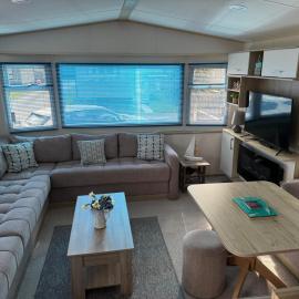 Captain's Cabin - Brixham - with designated parking
