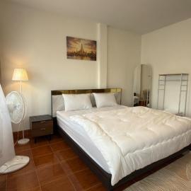 Restful38 15 Mins to DMK Private Parking Self Check-in, hotel in Thung Si Kan