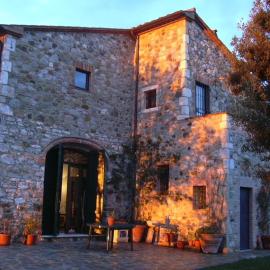 Casale di pietra