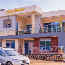 Luxury Garden Palace, hotel di Kigali