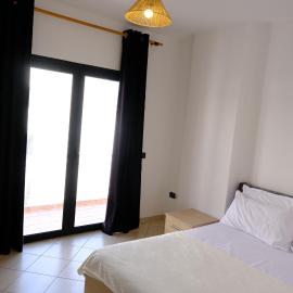 Spacious Family Apartment Near Beach