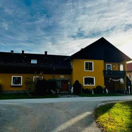 Einzigartige Ferienwohnungen mit 3 und 2 Schlafzimmern