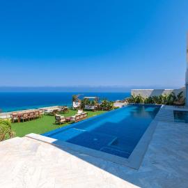 Villa Mila 6 Suites Piscine Vue Mer Metline – hotel w mieście Al Matlīn