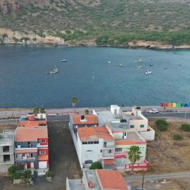 Tarrafal Ocean house, hotel di Tarrafal