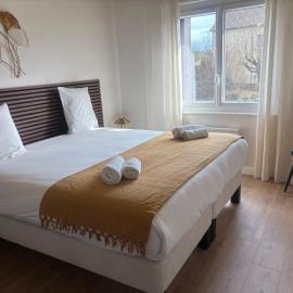 Maison 3 chambres avec jardin et garage, hotel i Langogne