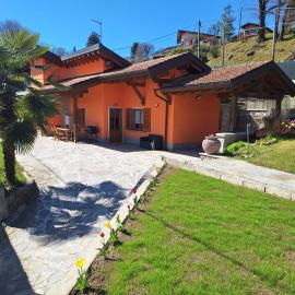 piccola Villa La Palma, hotel u gradu Colazza