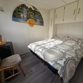 Chalet bij Opa en Oma, huiselijke gezelligheid in bosrijke omgeving!