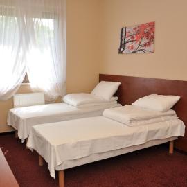 Markiz Łopuszno, hotel v mestu Łopuszno