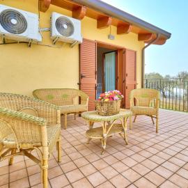 Holiday Home La casa del vino-2 by Interhome