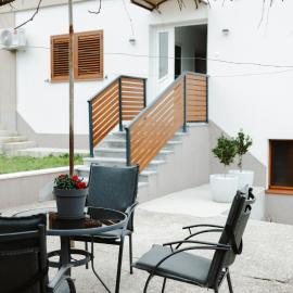 Guest house Ivan, hotel in Međugorje