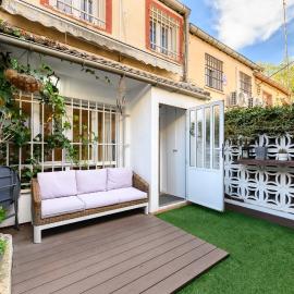 Viesnīca SAB52 - Amplio Chalet 3 dormitorios y 2 baños, terraza y barbacoa - Alquiler temporal Madridē