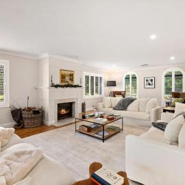 Southern Highlands Villa, Spacious, Gardens, Pool, hotel a Bundanoon