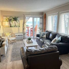New Listing- Lovely 2BR Ocean View, steps to beach