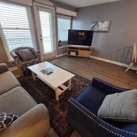 North Shore Inn TC 208