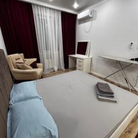 Аспан сити аэропорт, hotel in Dzerzhinskoye