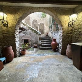 Palazzo Mascambruno, hotel v destinácii Cariati
