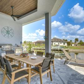 Luxe Canal-Front Getaway w/ Pool in Punta Gorda!