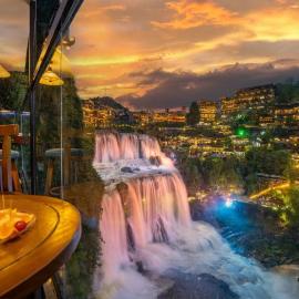 12C·Waterfall Stay（Furong Town Main Waterfall）, hotell i Xiaoxi