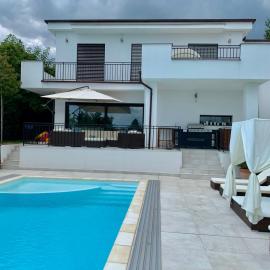 Theodora Residence