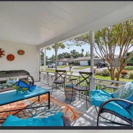 Private Pool Retreat Near Beaches Downtown St Pete