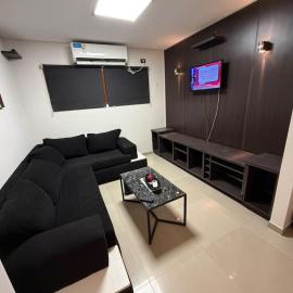 Jr House sobre Avenida Independencia, hotel in Corrientes