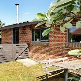 6 person holiday home in Thisted-By Traum, hotell i Thisted