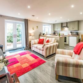 Cosy countryside lodge in quiet surroundings - Pass the Keys
