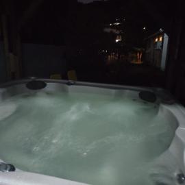 bungalow avec jacuzzi privatif