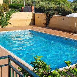 Gorgeous Apartment In Ricadi With House Sea View
