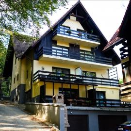 Apartament Kalinderu K1 Bușteni