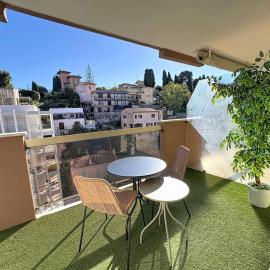 Hello Menton, hôtel à Menton