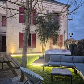 Grande maison de ville entre terre et mer avec Jacuzzi