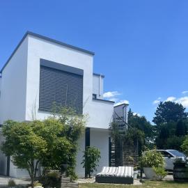 LECHFELD PERLE Design Wohlfühl u Business Apartment incl KLIMA، فندق في Klosterlechfeld