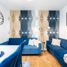 2 Bedroom 1 Bathroom with 4 Beds and Parking