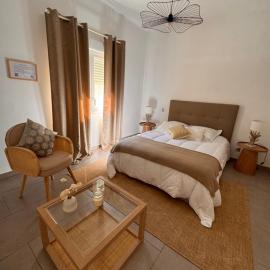 les chambres d'hotes du chalet, hótel í Venaco