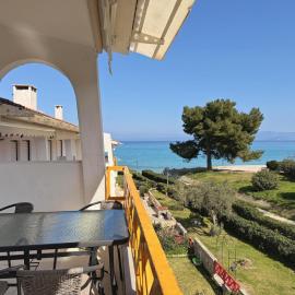 Hanioti Beach Front Apartments