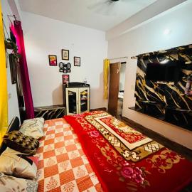 Rr Complex: Nalmatha şehrinde bir otel