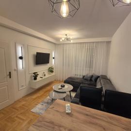 Apartman Ana Bijeljina, hotel di Bijeljina