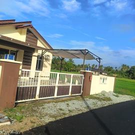 D'sawah Guest House, hotel in Kota Bharu