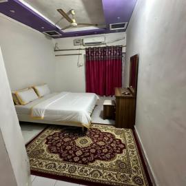 4 Bhk home in hazratganj