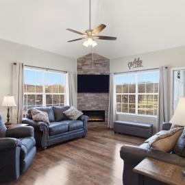 Waterfront Condo near Marina