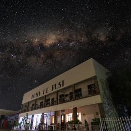 Hotel De Rust，De Rust的飯店