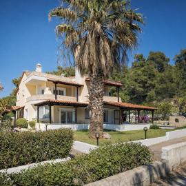 Encore Seaside Villa by Granari Rentals