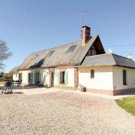 Maison de charme avec jardin et cheminée 9 personnes