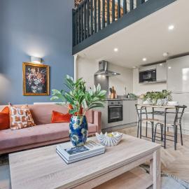 Stunning Modern Central Mezzanine Apartment、Central Stationのホテル