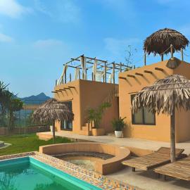 Campo De Sole Villa Hoa Binh, hotell i Hòa Bình