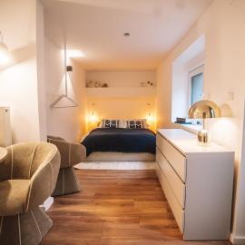 Luxus Studio - vollmöbliert - zentral - kliniknähe