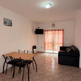 Departamentos a 400 metros de la bajada Rinconada - Planta alta, hotel din Las Grutas